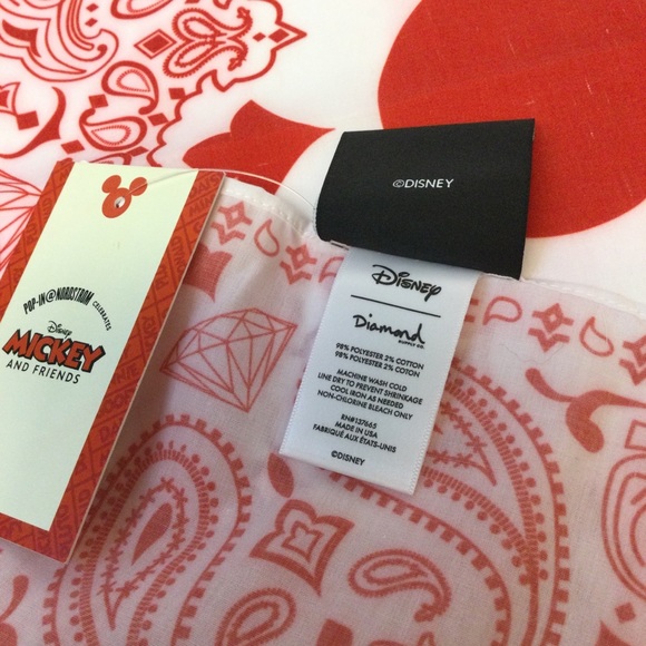DISNEY X DIAMOND SUPPLY MICKEY MOUSE BANDANA RED WHITE NWT - Picture 4 of 6